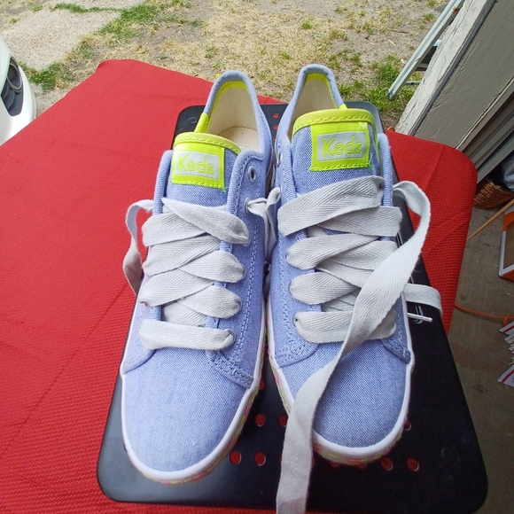 Keds Dream Foam Sneakers Women's Size 7.5 Color: blue. NEW - Picture 2 of 16